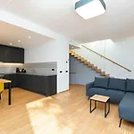 Апартаменты Self-check-in 3 Bedroom With Sauna And Balconies