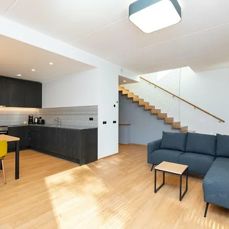 아파트 Self-check-in 3 Bedroom With Sauna And Balconies